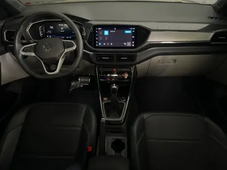 VOLKSWAGEN T-Cross 1.4 4P 250 TSI FLEX HIGHLINE AUTOM�TICO, Foto 8