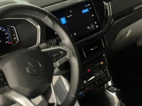 VOLKSWAGEN T-Cross 1.4 4P 250 TSI FLEX HIGHLINE AUTOM�TICO, Foto 15