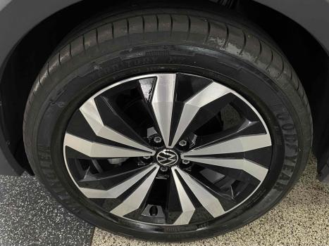 VOLKSWAGEN T-Cross 1.4 4P 250 TSI FLEX HIGHLINE AUTOM�TICO, Foto 7