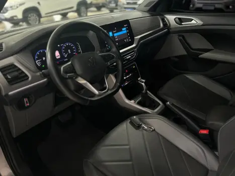 VOLKSWAGEN T-Cross 1.0 4P 200 TSI FLEX COMFORTLINE AUTOM�TICO, Foto 9