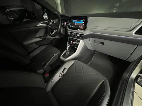 VOLKSWAGEN T-Cross 1.0 4P 200 TSI FLEX COMFORTLINE AUTOM�TICO, Foto 12