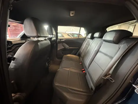 VOLKSWAGEN T-Cross 1.4 4P 250 TSI FLEX HIGHLINE AUTOM�TICO, Foto 7