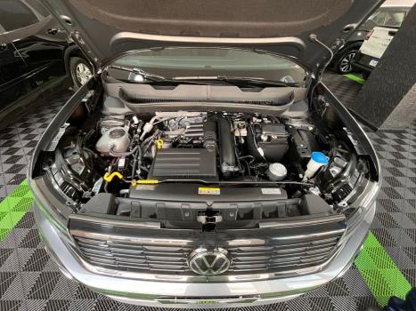 VOLKSWAGEN T-Cross 1.4 4P 250 TSI FLEX HIGHLINE AUTOM�TICO, Foto 14