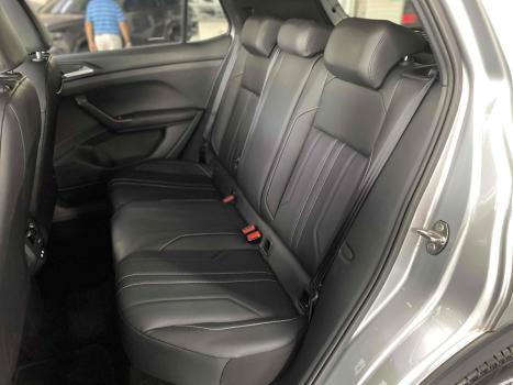 VOLKSWAGEN T-Cross 1.4 4P 250 TSI FLEX HIGHLINE AUTOM�TICO, Foto 11
