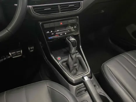 VOLKSWAGEN T-Cross 1.4 4P 250 TSI FLEX HIGHLINE AUTOM�TICO, Foto 17