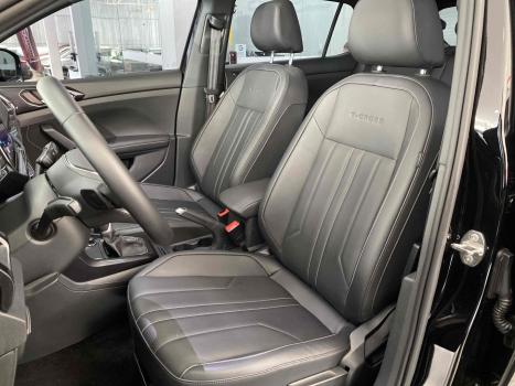 VOLKSWAGEN T-Cross 1.4 4P 250 TSI FLEX HIGHLINE AUTOM�TICO, Foto 9