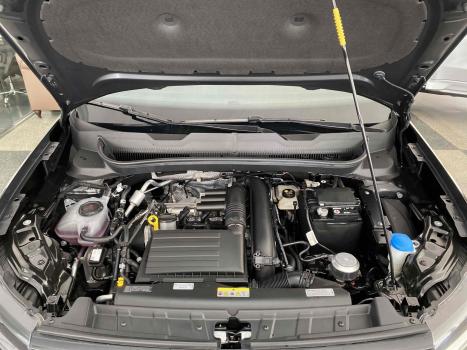 VOLKSWAGEN T-Cross 1.4 4P 250 TSI FLEX HIGHLINE AUTOM�TICO, Foto 19