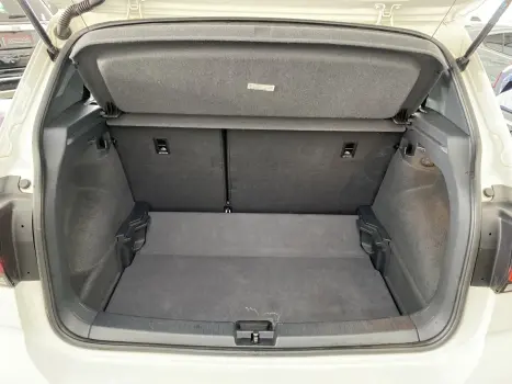 VOLKSWAGEN T-Cross 1.4 4P 250 TSI FLEX HIGHLINE AUTOM�TICO, Foto 12