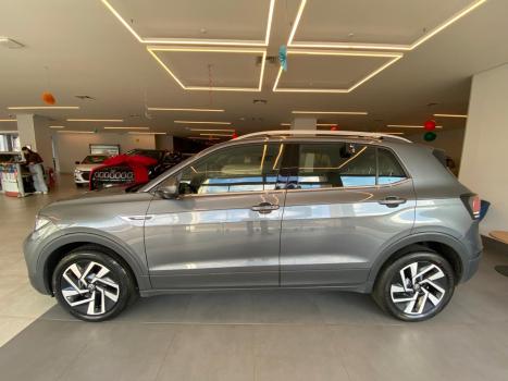 VOLKSWAGEN T-Cross 1.4 4P 250 TSI FLEX HIGHLINE AUTOM�TICO, Foto 4
