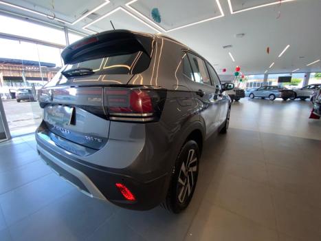 VOLKSWAGEN T-Cross 1.4 4P 250 TSI FLEX HIGHLINE AUTOM�TICO, Foto 8