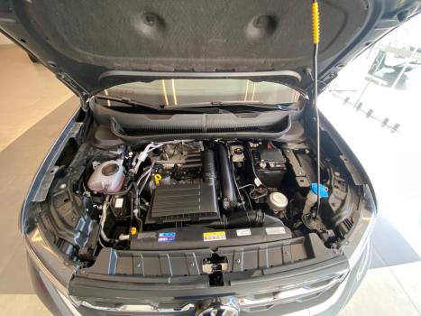 VOLKSWAGEN T-Cross 1.4 4P 250 TSI FLEX HIGHLINE AUTOM�TICO, Foto 9