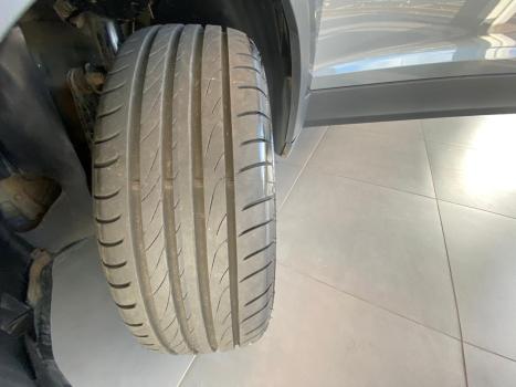 VOLKSWAGEN T-Cross 1.4 4P 250 TSI FLEX HIGHLINE AUTOM�TICO, Foto 10