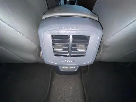 VOLKSWAGEN T-Cross 1.4 4P 250 TSI FLEX HIGHLINE AUTOM�TICO, Foto 19