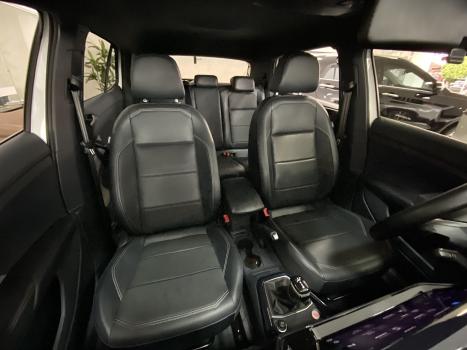 VOLKSWAGEN T-Cross 1.0 4P 200 TSI FLEX COMFORTLINE AUTOM�TICO, Foto 14