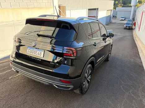 VOLKSWAGEN T-Cross 1.4 4P 250 TSI FLEX HIGHLINE AUTOM�TICO, Foto 3