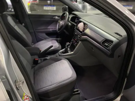 VOLKSWAGEN T-Cross 1.0 4P 200 TSI FLEX COMFORTLINE AUTOM�TICO, Foto 12