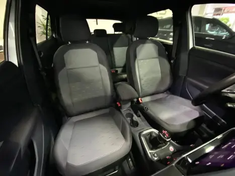 VOLKSWAGEN T-Cross 1.0 4P 200 TSI FLEX COMFORTLINE AUTOM�TICO, Foto 13