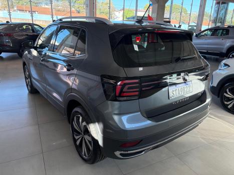VOLKSWAGEN T-Cross 1.4 4P 250 TSI FLEX HIGHLINE AUTOM�TICO, Foto 9