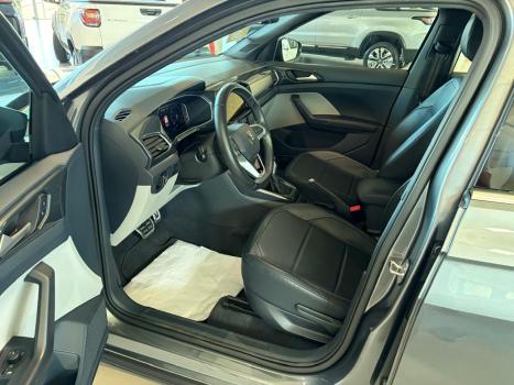 VOLKSWAGEN T-Cross 1.4 4P 250 TSI FLEX HIGHLINE AUTOM�TICO, Foto 12