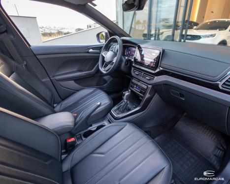 VOLKSWAGEN T-Cross 1.4 4P 250 TSI FLEX HIGHLINE AUTOM�TICO, Foto 12