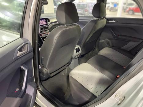 VOLKSWAGEN T-Cross 1.0 4P 200 TSI FLEX COMFORTLINE AUTOM�TICO, Foto 9
