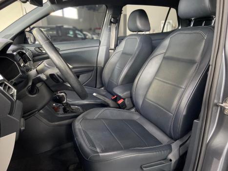 VOLKSWAGEN T-Cross 1.4 4P 250 TSI FLEX HIGHLINE AUTOM�TICO, Foto 17