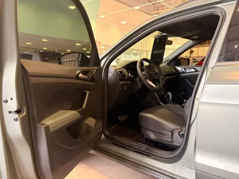 VOLKSWAGEN T-Cross 1.4 4P 250 TSI FLEX EXTREME HIGHLINE AUTOM�TICO, Foto 16