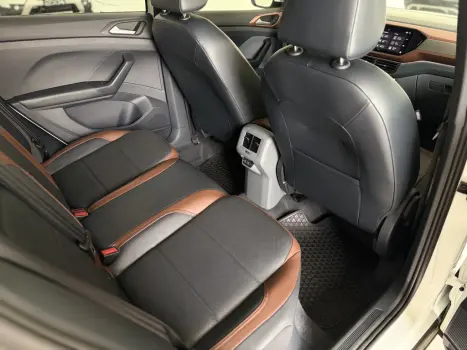 VOLKSWAGEN T-Cross 1.0 4P 200 TSI FLEX COMFORTLINE AUTOM�TICO, Foto 12