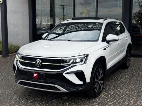 VOLKSWAGEN Taos 1.4 16V 4P FLEX 250 TSI HIGHLINE AUTOMTICO, Foto 2
