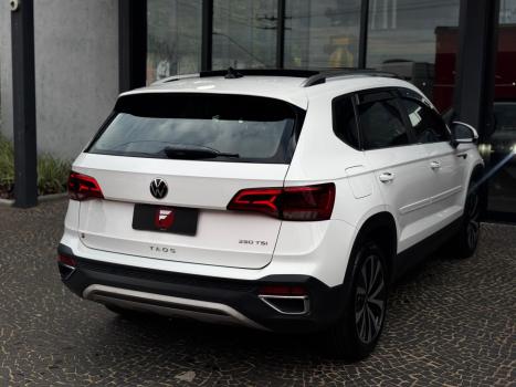 VOLKSWAGEN Taos 1.4 16V 4P FLEX 250 TSI HIGHLINE AUTOMTICO, Foto 7