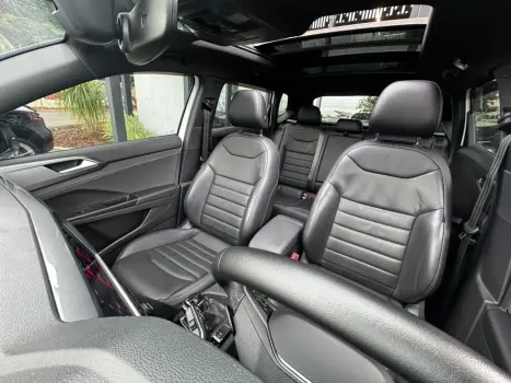 VOLKSWAGEN Taos 1.4 16V 4P FLEX 250 TSI HIGHLINE AUTOMTICO, Foto 18