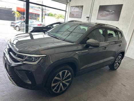 VOLKSWAGEN Taos 1.4 16V 4P FLEX 250 TSI HIGHLINE AUTOM�TICO, Foto 3