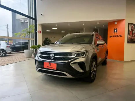 VOLKSWAGEN Taos 1.4 16V 4P FLEX 250 TSI HIGHLINE AUTOM�TICO, Foto 3