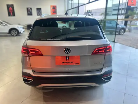 VOLKSWAGEN Taos 1.4 16V 4P FLEX 250 TSI HIGHLINE AUTOM�TICO, Foto 6