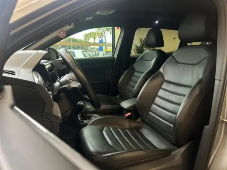 VOLKSWAGEN Taos 1.4 16V 4P FLEX 250 TSI HIGHLINE AUTOM�TICO, Foto 7