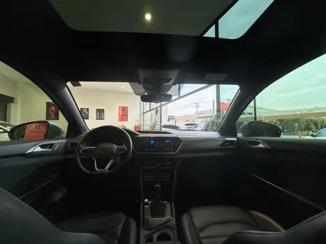 VOLKSWAGEN Taos 1.4 16V 4P FLEX 250 TSI HIGHLINE AUTOM�TICO, Foto 15