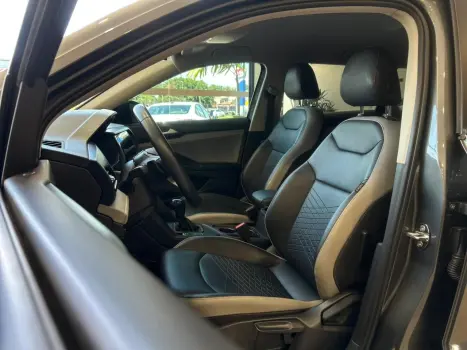 VOLKSWAGEN Taos 1.4 16V 4P FLEX 250 TSI COMFORTLINE AUTOM�TICO, Foto 9