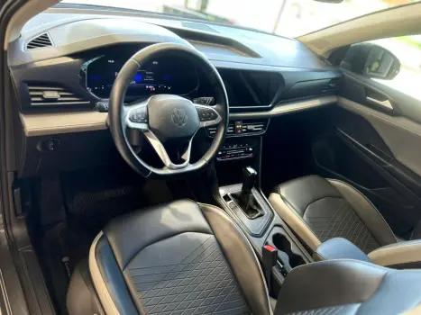 VOLKSWAGEN Taos 1.4 16V 4P FLEX 250 TSI COMFORTLINE AUTOM�TICO, Foto 10