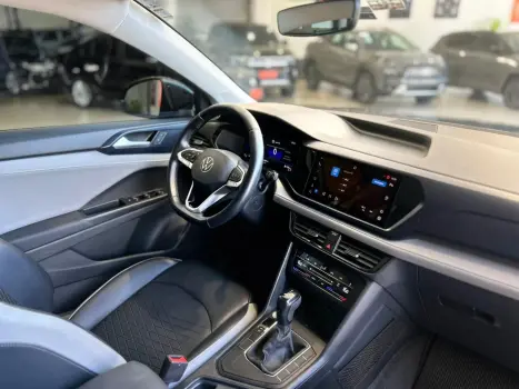 VOLKSWAGEN Taos 1.4 16V 4P FLEX 250 TSI COMFORTLINE AUTOM�TICO, Foto 11