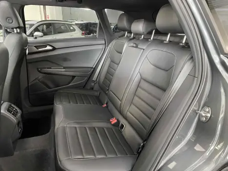 VOLKSWAGEN Taos , Foto 11