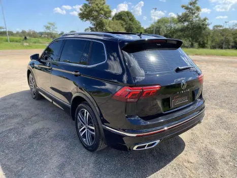 VOLKSWAGEN Tiguan 1.4 250 TSI TOTAL FLEX ALLSPACE COMFORTLINE TURBO AUTOM�TICO TIPTRONIC, Foto 6