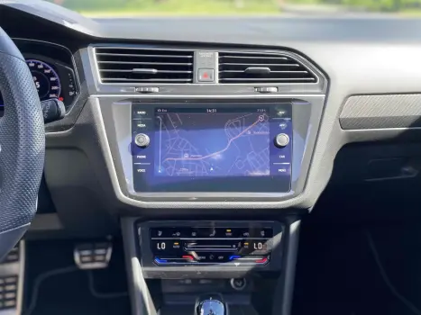 VOLKSWAGEN Tiguan 1.4 250 TSI TOTAL FLEX ALLSPACE COMFORTLINE TURBO AUTOM�TICO TIPTRONIC, Foto 18