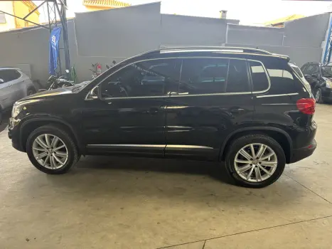 VOLKSWAGEN Tiguan 2.0 16V 4P TSI 350 TURBO R-LINE 4MOTION DSG AUTOM�TICO, Foto 8