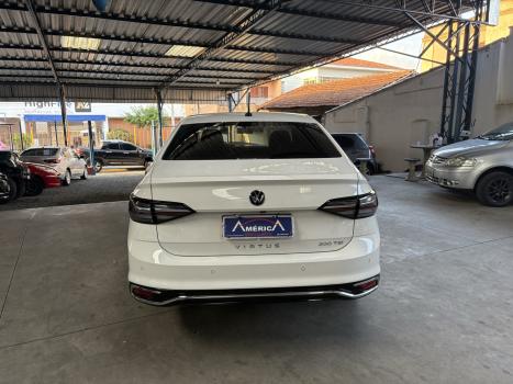 VOLKSWAGEN Virtus 1.0 4P 200 TSI FLEX COMFORTLINE AUTOMTICO, Foto 3