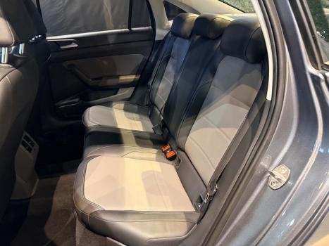 VOLKSWAGEN Virtus 1.0 4P 200 TSI FLEX HIGHLINE AUTOMTICO, Foto 4