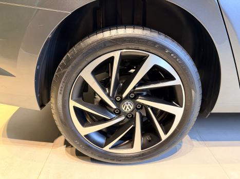 VOLKSWAGEN Virtus 1.0 4P 200 TSI FLEX HIGHLINE AUTOMTICO, Foto 10