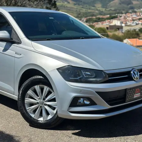 VOLKSWAGEN Virtus 1.0 4P 200 TSI FLEX COMFORTLINE AUTOMTICO, Foto 4