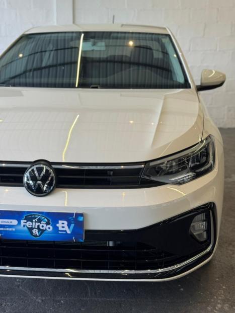 VOLKSWAGEN Virtus 1.0 4P 200 TSI FLEX COMFORTLINE AUTOM�TICO, Foto 4