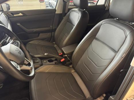 VOLKSWAGEN Virtus 1.0 4P 200 TSI FLEX COMFORTLINE AUTOM�TICO, Foto 16