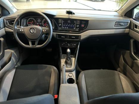VOLKSWAGEN Virtus 1.0 4P 200 TSI FLEX COMFORTLINE AUTOM�TICO, Foto 17